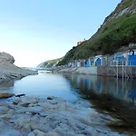 Ama Home, Moderno In Centro Con Terrazzo Privato Vicino Economia E Porto