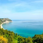 Ama Home, Moderno In Centro Con Terrazzo Privato Vicino Economia E Porto * Ancona