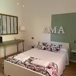 Ama Home, In Centro Con Terrazza Apartmán *
