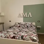 Ama Home, In Centro Con Terrazza Apartmán *