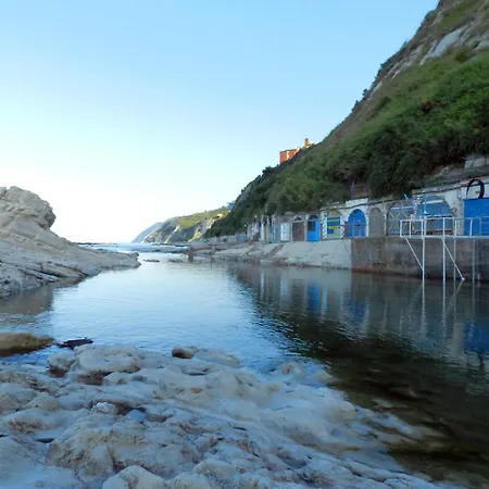 Ama Home, In Centro Con Terrazza