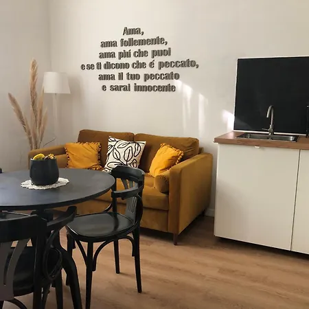 Ama Home, In Centro Con Terrazza Ancona