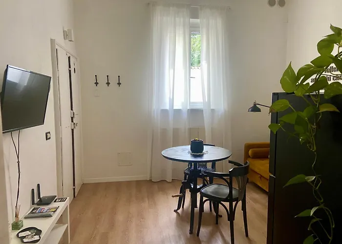 Ama Home, In Centro Con Terrazza Appartement
